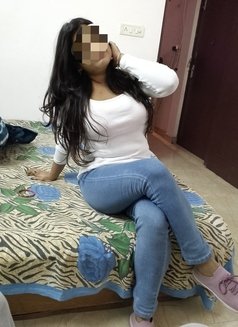 Riya Independent Girl Video Confirmation - escort in New Delhi Photo 1 of 8