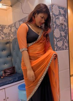 Riya, Independent Queen, escort - puta in Ahmedabad Photo 3 of 3