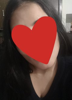 Ashnoor Independent - puta in Gurgaon Photo 2 of 5