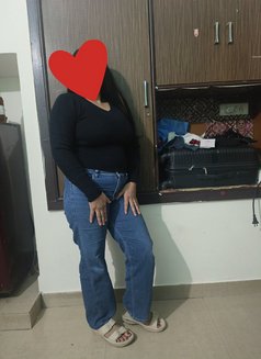 Ashnoor Independent - puta in Gurgaon Photo 3 of 5