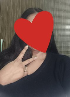 Ashnoor Independent - puta in Gurgaon Photo 5 of 5