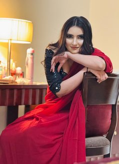 Riya Indian 100%genuine highClass Escort - escort in Dubai Photo 10 of 11