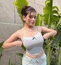 Riya - escort in Abu Dhabi Photo 4 of 5