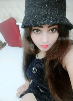Riya - escort in Ahmedabad Photo 1 of 1