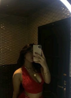 Riya - escort in Ahmedabad Photo 4 of 4