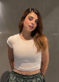 Riya - escort in Bangalore Photo 3 of 7