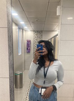 Riya - escort in Bangalore Photo 8 of 8