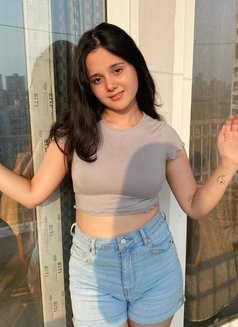 Riya - escort in Bangalore Photo 4 of 4