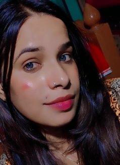 Riya - escort in Bangalore Photo 1 of 6