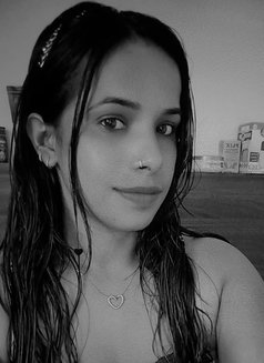 Riya - escort in Bangalore Photo 2 of 6