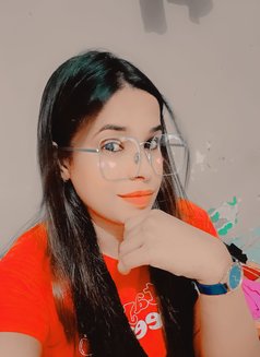 Riya - escort in Bangalore Photo 3 of 6