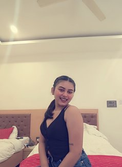 Riya - escort in Bangalore Photo 4 of 10