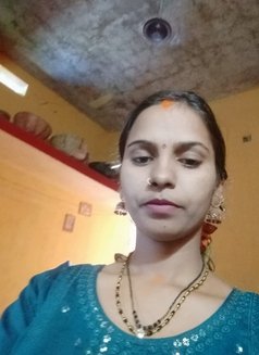 Riya - escort in Chennai Photo 2 of 2