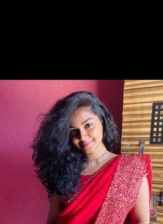 Riya - escort in Chennai Photo 2 of 3