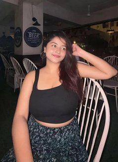Riya - escort in Chennai Photo 2 of 4