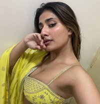 Riya - escort in Chennai