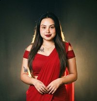 Riya - escort in Doha