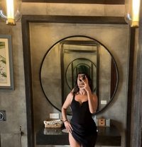 Riya - puta in Gurgaon