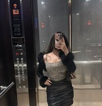 Riya - puta in Gurgaon