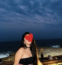 Riya - puta in Gurgaon Photo 1 of 4