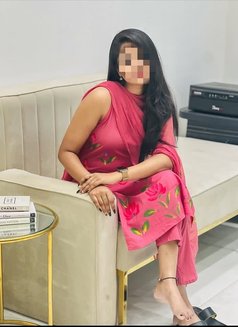 Riya - escort in Guwahati Photo 2 of 2