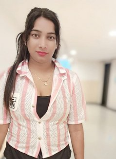 ️Riya - puta in Hyderabad Photo 1 of 2