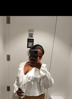 Riya - escort in Hyderabad Photo 3 of 3