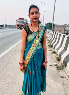 Riya - escort in Hyderabad Photo 1 of 1