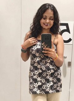 Riya - escort in Hyderabad Photo 1 of 1