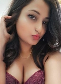 Riya - escort in Hyderabad Photo 2 of 4