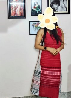 Riya - escort in Hyderabad Photo 3 of 5