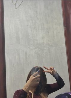 Riya - escort in Kochi Photo 3 of 3