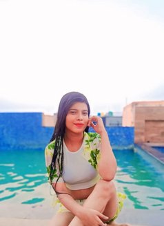 Riya - escort in Kolkata Photo 10 of 14