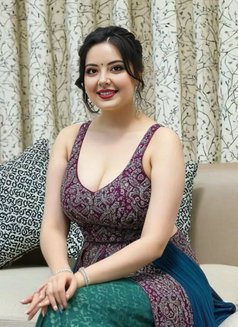 Riya - escort in Kolkata Photo 2 of 2