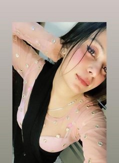 Riya - escort in Kolkata Photo 1 of 5