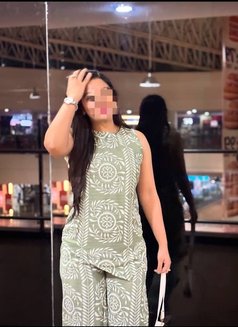 Riya - escort in Kolkata Photo 2 of 2