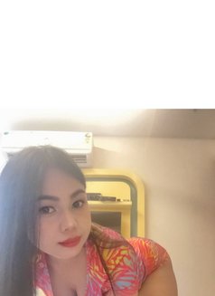 Riya - escort in Mumbai Photo 4 of 4