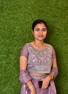 Riya - escort agency in Mumbai Photo 1 of 2
