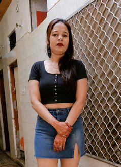 Riya - escort in Mumbai Photo 3 of 5