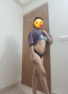 Riya - escort in Mysore Photo 15 of 16