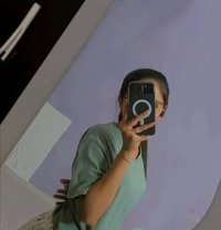 Riya - escort in New Delhi