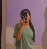 Riya - escort in New Delhi