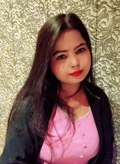 Riya - escort in Noida Photo 1 of 2