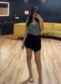 Riya - escort in Noida Photo 3 of 3