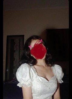 Riya - puta in Noida Photo 4 of 4