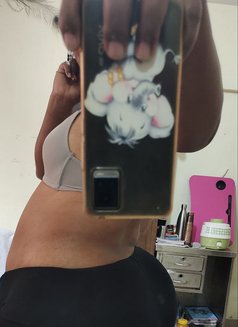 Riya - escort in Pune Photo 3 of 3