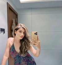 Riya - escort in Sharjah