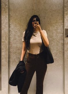 Riya - escort in Surat Photo 3 of 3