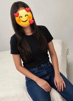 Riya - escort in Mumbai Photo 2 of 2