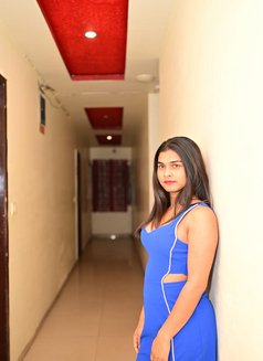 Riya - Transsexual escort in Bangalore Photo 11 of 16